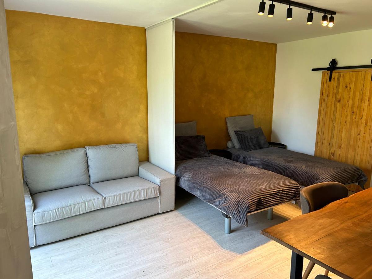 Apartment Gal Novo Mesto Ngoại thất bức ảnh